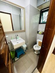 Linden Drive (D11), Retail #521734561